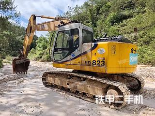 加藤HD823MRIII挖掘机实拍图片