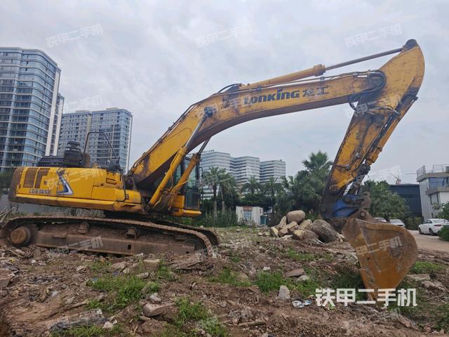 右前45(整機(jī)外觀) 右前45(整機(jī)外觀)