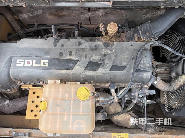 发动机整体俯视（整机外观）