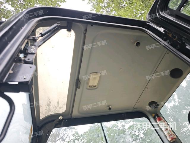 頂棚整體（駕駛室部分）