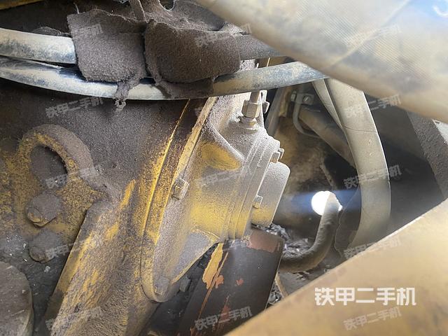 變速箱(整機(jī)外觀及大件) 變速箱(整機(jī)外觀及大件)