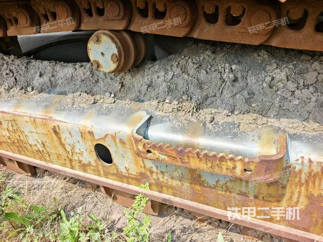 单侧履带整体（整机外观）