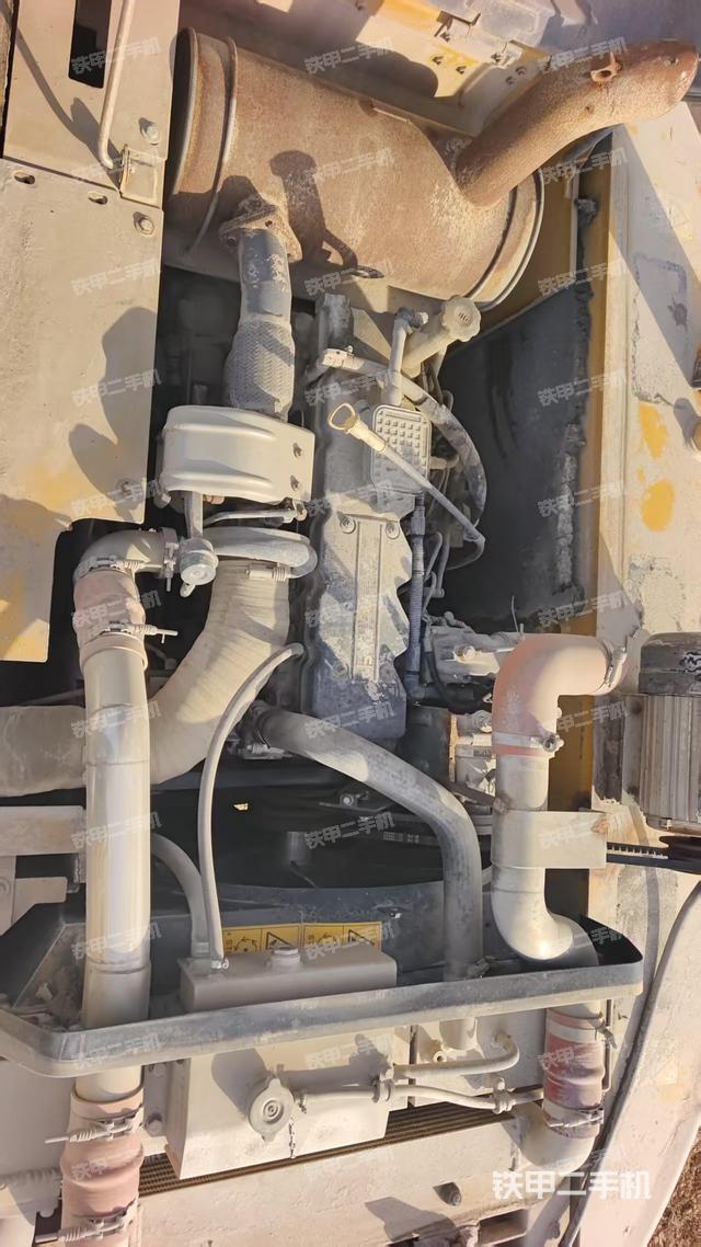 发动机整体俯视（整机外观）