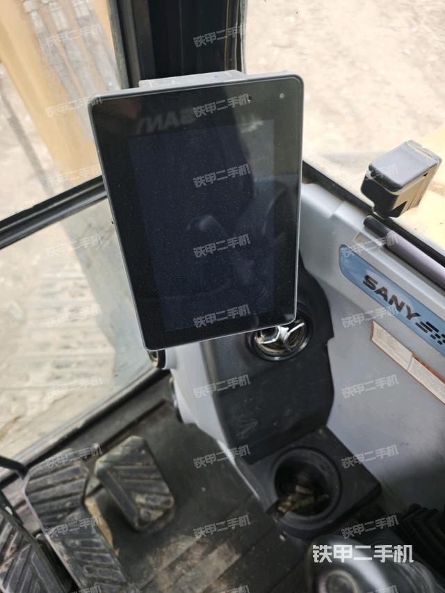 顯示屏?（駕駛室部分）