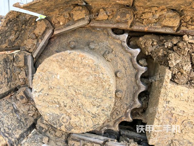 右驅(qū)動(dòng)輪(行走機(jī)構(gòu)) 右驅(qū)動(dòng)輪(行走機(jī)構(gòu))