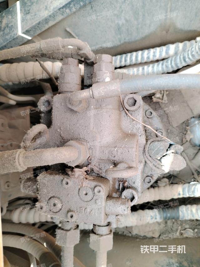 回转马达(上车部件) 回转马达(上车部件)