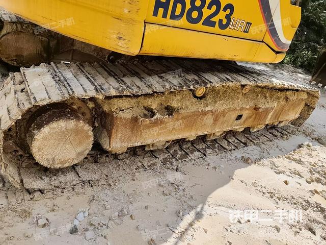 左導(dǎo)向輪(行走機(jī)構(gòu)) 左導(dǎo)向輪(行走機(jī)構(gòu))