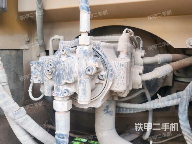 液壓泵室(大件艙室) 液壓泵室(大件艙室)