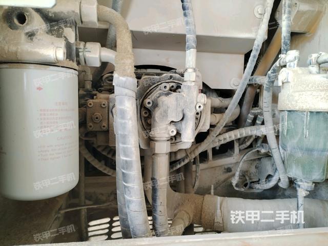 液壓泵斜45?左(大件艙室) 液壓泵斜45?左(大件艙室)