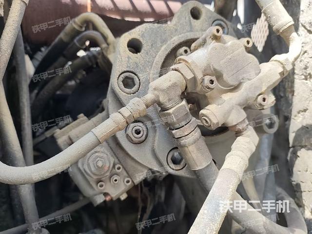 液壓泵室(大件艙室) 液壓泵室(大件艙室)