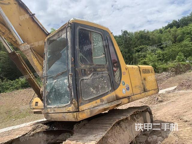 小松PC200-6E挖掘機