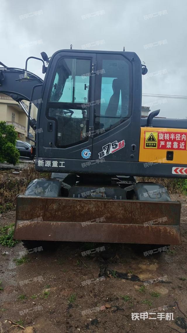 整机右后45°（整机外观）