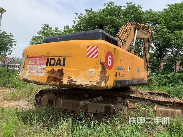 整機右后45°(整機外觀) 整機右后45°(整機外觀)