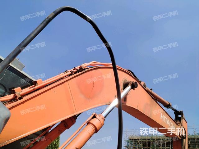 大臂整體?右側(工作和回轉裝置) 大臂整體?右側(工作和回轉裝置)