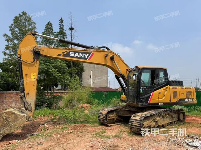 三一重工SY205C挖掘機(jī)
