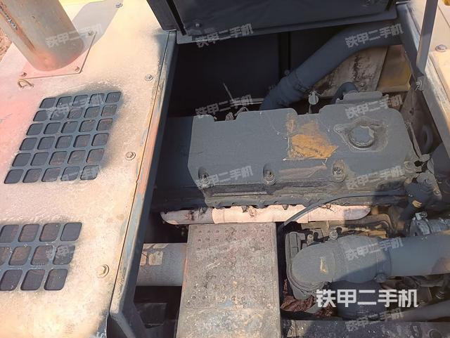 發(fā)動(dòng)機(jī)整體俯視(整機(jī)外觀) 發(fā)動(dòng)機(jī)整體俯視(整機(jī)外觀)