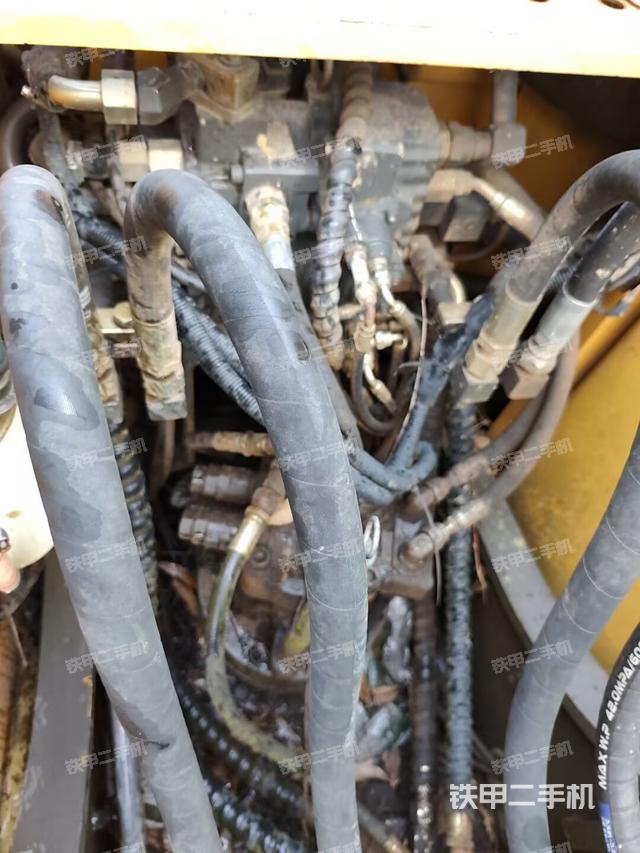 分配阀(上车部件) 分配阀(上车部件)