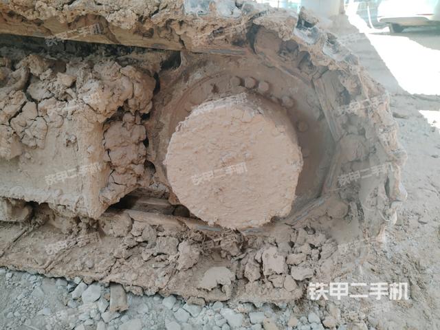 右驅(qū)動(dòng)輪(行走機(jī)構(gòu)) 右驅(qū)動(dòng)輪(行走機(jī)構(gòu))