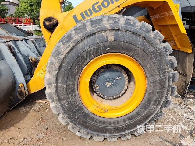 左后輪(行走機構(gòu)) 左后輪(行走機構(gòu))