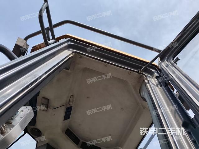 前驅(qū)動橋(液壓/傳動系統(tǒng)) 前驅(qū)動橋(液壓/傳動系統(tǒng))