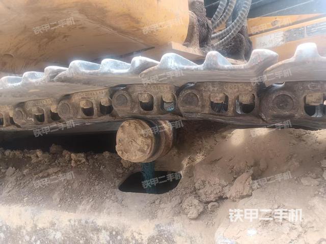 单侧履带整体（整机外观）