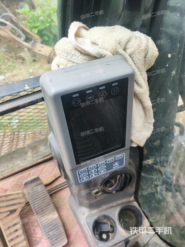 顯示屏?(駕駛室部分) 顯示屏?(駕駛室部分)