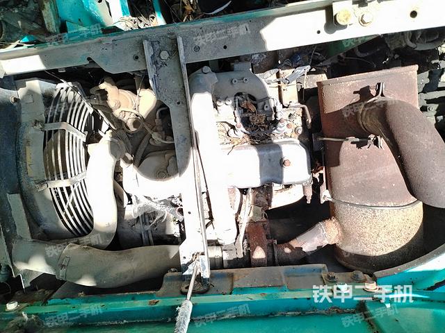 發(fā)動(dòng)機(jī)整體俯視(整機(jī)外觀) 發(fā)動(dòng)機(jī)整體俯視(整機(jī)外觀)