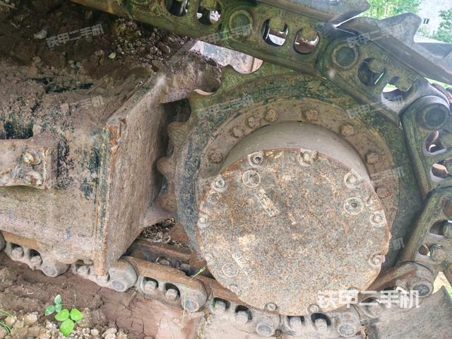 右驅(qū)動(dòng)輪(行走機(jī)構(gòu)) 右驅(qū)動(dòng)輪(行走機(jī)構(gòu))