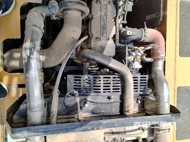 水箱+风扇特写(上车部件) 水箱+风扇特写(上车部件)