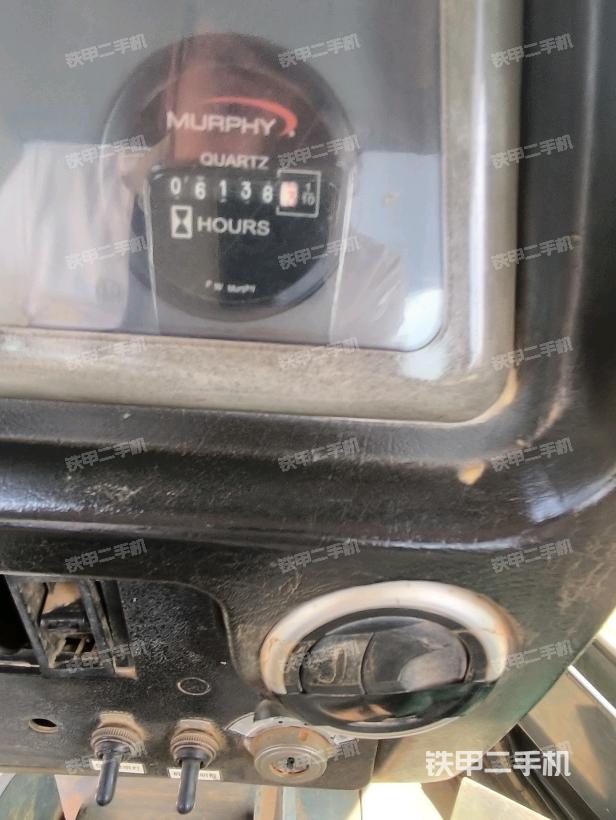 驾驶室右侧全景照（推土机驾驶室）