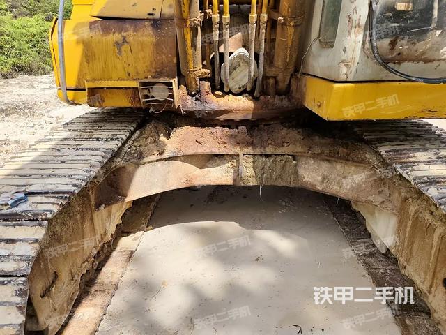 鏟斗45度(工作和回轉(zhuǎn)裝置) 鏟斗45度(工作和回轉(zhuǎn)裝置)