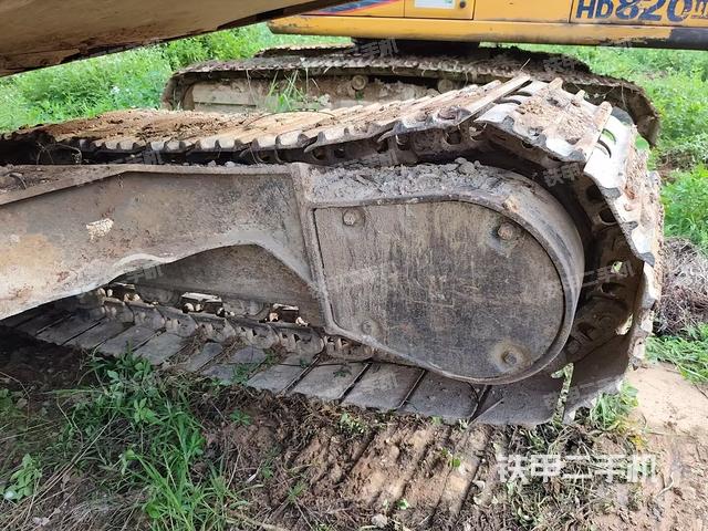 右驱动轮(行走机构) 右驱动轮(行走机构)