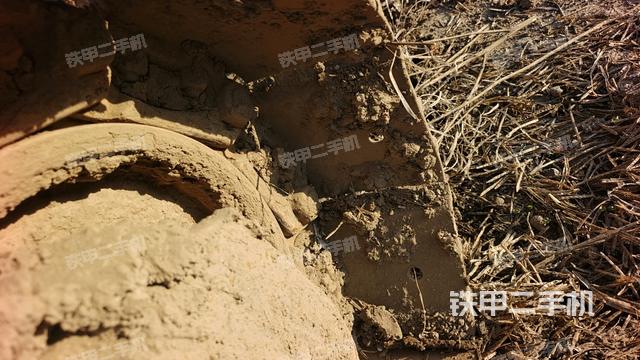 右導向輪(行走機構(gòu)) 右導向輪(行走機構(gòu))