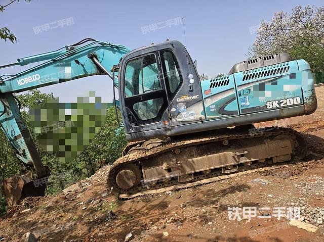 神鋼SK200-11挖掘機