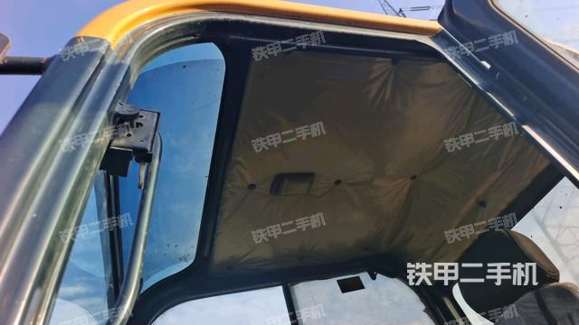 頂棚整體(駕駛室部分) 頂棚整體(駕駛室部分)