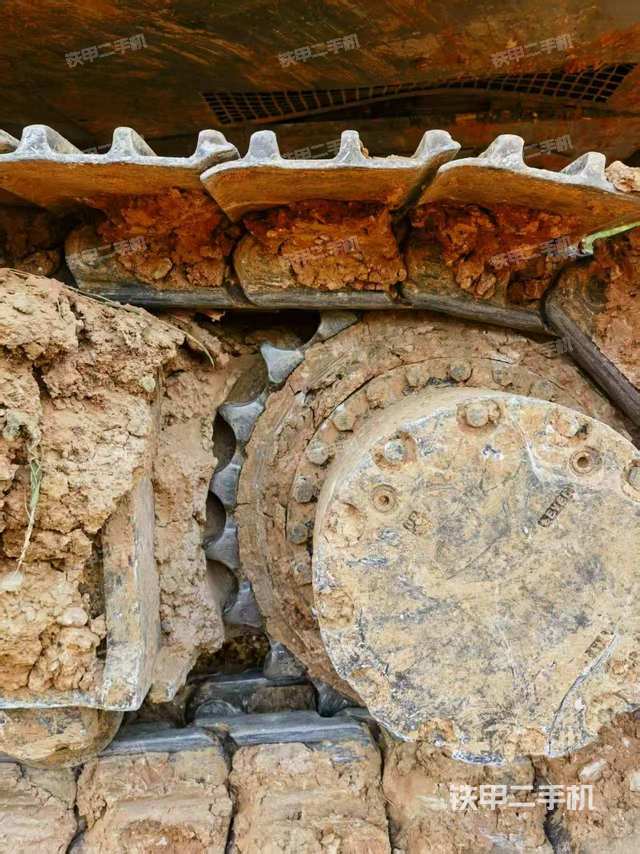 单侧履带整体（整机外观）