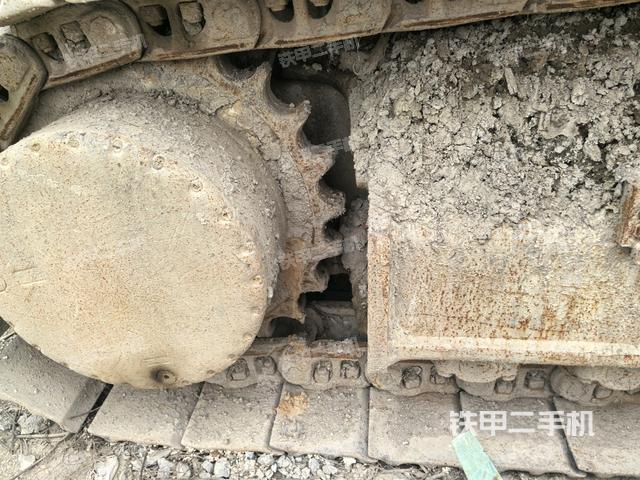 左側(cè)行走馬達(dá)蓋板(行走機(jī)構(gòu)) 左側(cè)行走馬達(dá)蓋板(行走機(jī)構(gòu))