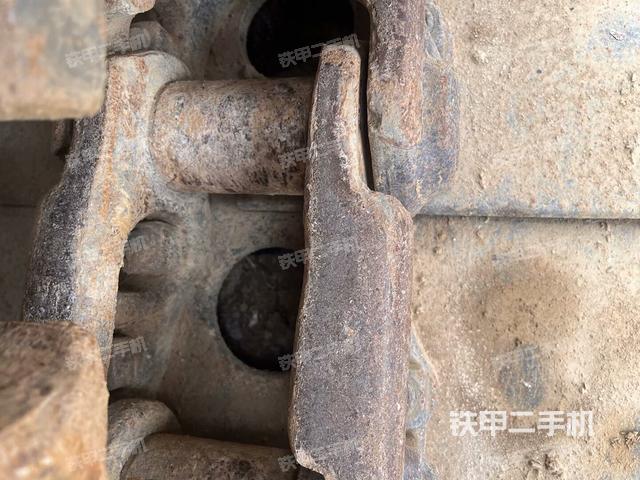 左托鏈輪和鏈筋(行走機(jī)構(gòu)) 左托鏈輪和鏈筋(行走機(jī)構(gòu))