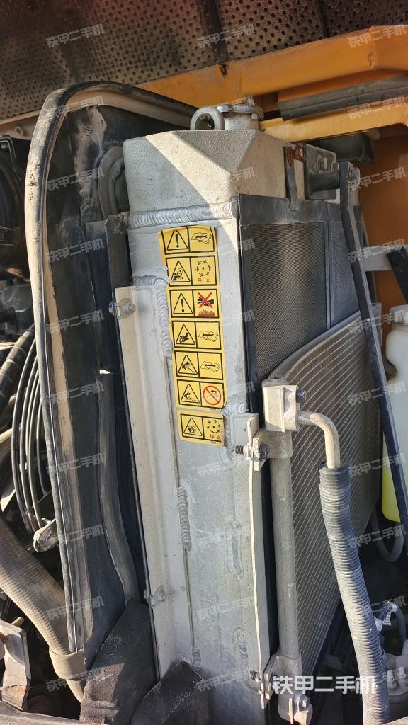 散熱器室(大件艙室) 散熱器室(大件艙室)