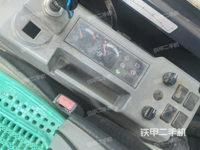 顯示屏?(駕駛室部分) 顯示屏?(駕駛室部分)