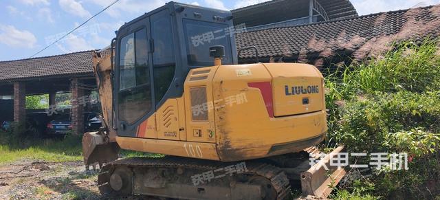 整機(jī)右后45°(整機(jī)外觀) 整機(jī)右后45°(整機(jī)外觀)