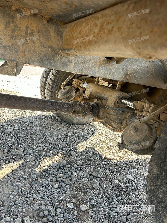 驾驶室整体（整机外观）