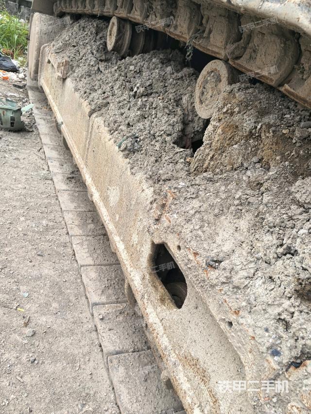 左托鏈輪和鏈筋(行走機(jī)構(gòu)) 左托鏈輪和鏈筋(行走機(jī)構(gòu))