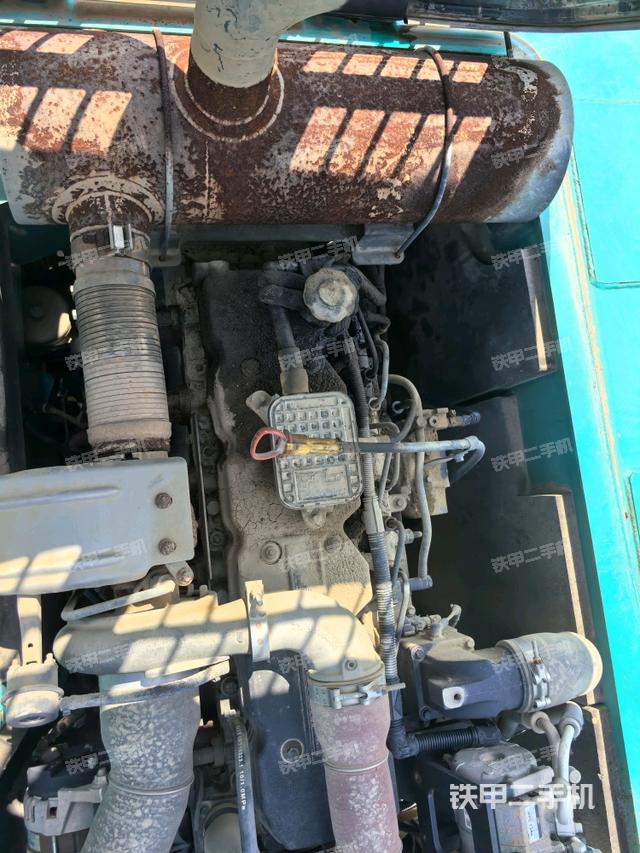 發(fā)動機室(上車部件) 發(fā)動機室(上車部件)