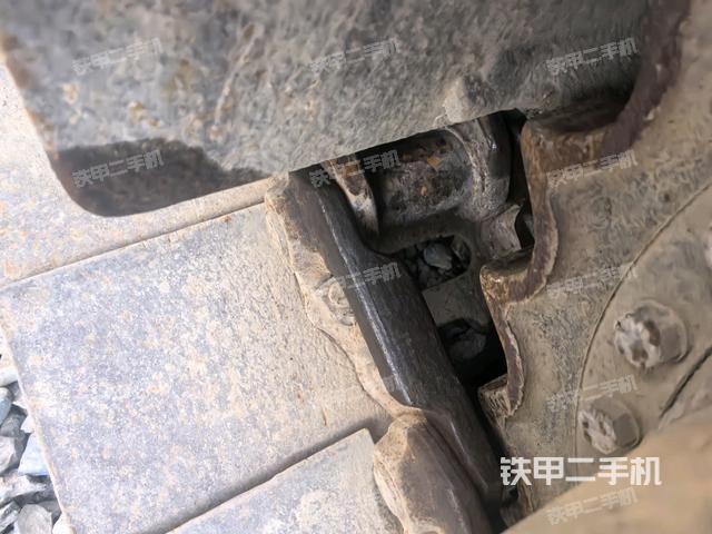 左驅(qū)動輪(行走機(jī)構(gòu)) 左驅(qū)動輪(行走機(jī)構(gòu))