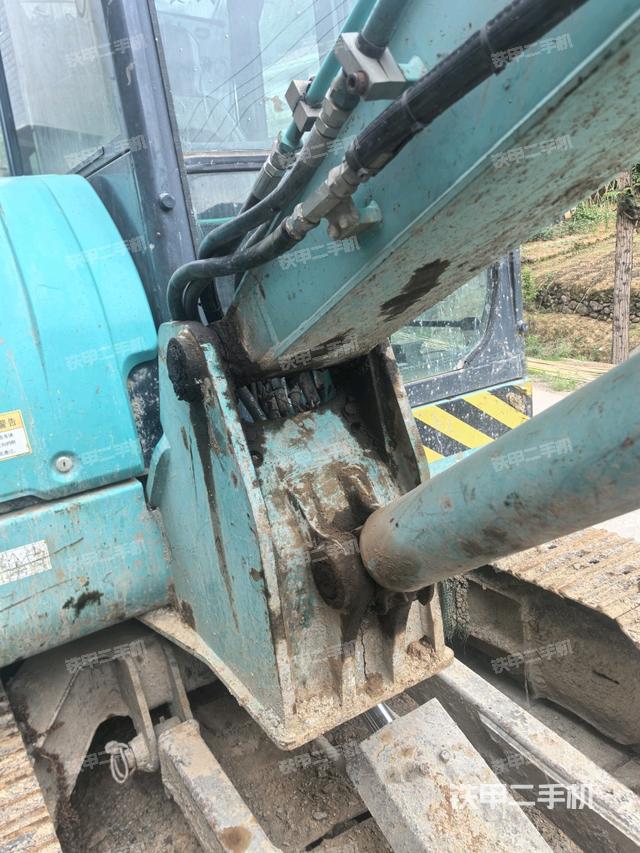 大臂根部?斜(工作和回轉(zhuǎn)裝置) 大臂根部?斜(工作和回轉(zhuǎn)裝置)