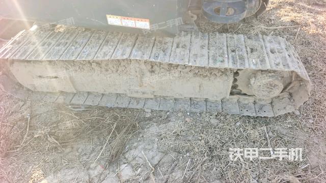 左側(cè)履帶整體?(行走機構(gòu)) 左側(cè)履帶整體?(行走機構(gòu))