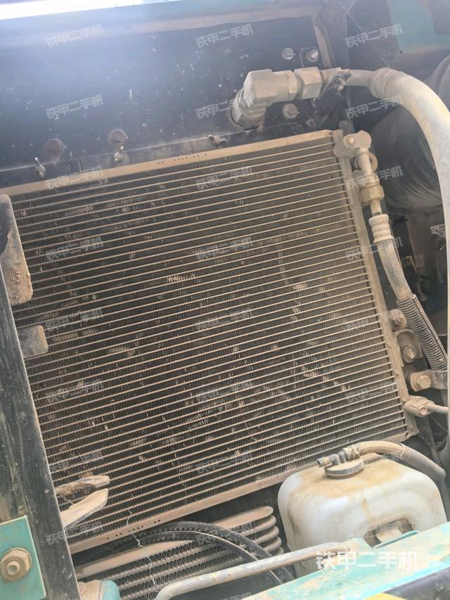 散熱器室(大件艙室) 散熱器室(大件艙室)