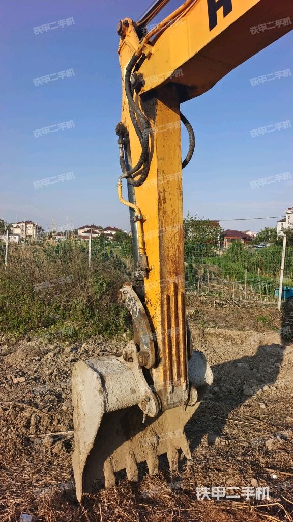 小臂整體左后(工作和回轉(zhuǎn)裝置) 小臂整體左后(工作和回轉(zhuǎn)裝置)