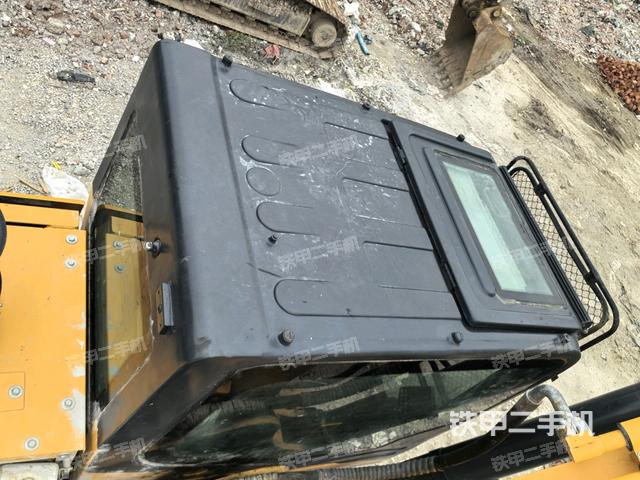 駕駛室頂部俯視(上車部件) 駕駛室頂部俯視(上車部件)